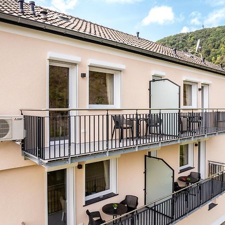 Apart Hotel Lang Altenahr Bagian luar foto