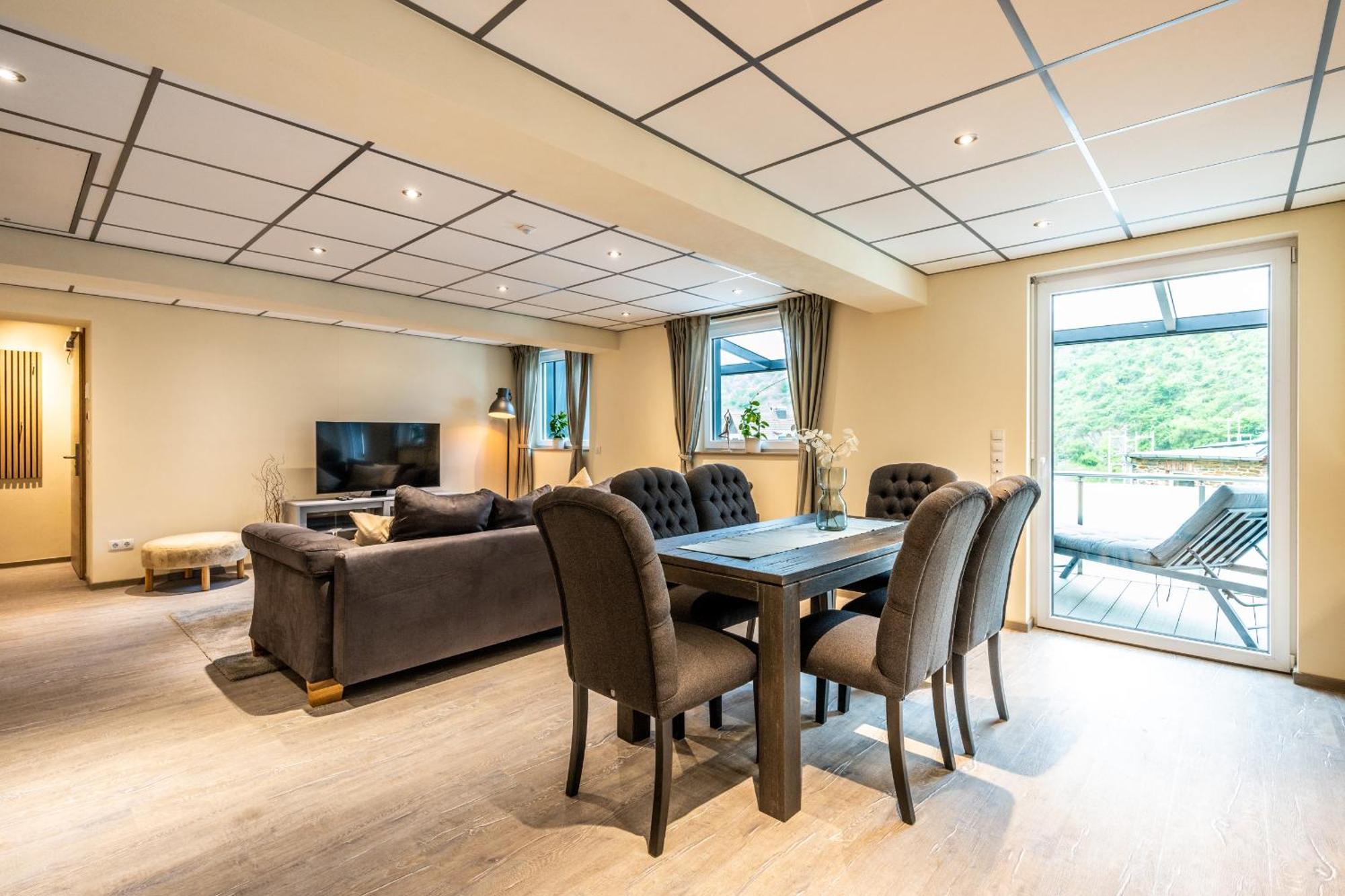 Apart Hotel Lang Altenahr Bagian luar foto