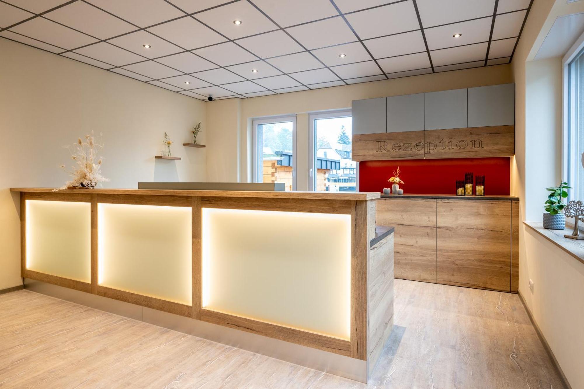 Apart Hotel Lang Altenahr Bagian luar foto
